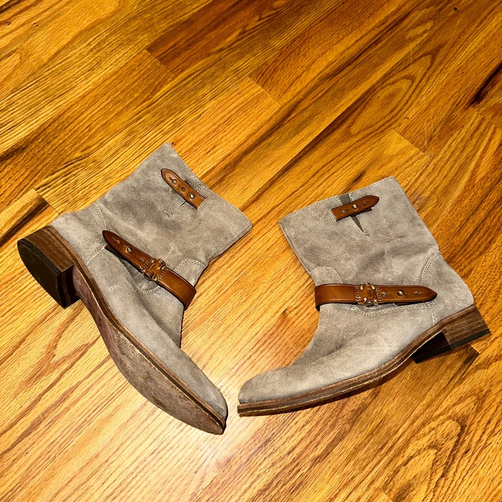 Coach Amy Boots Womens 6B Ash Tan Brown Strap Adjustable Straps Mid Calf Pull On - Picture 7 of 9
